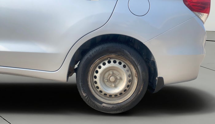 2014 Honda Amaze 1.2L I-VTEC E, CNG, Manual, 63,777 km, Left Rear Wheel