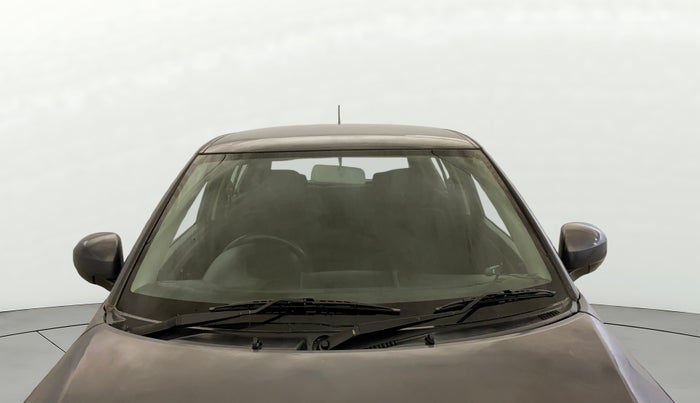 2017 Maruti Swift LXI (O), Petrol, Manual, 1,10,049 km, Front Windshield