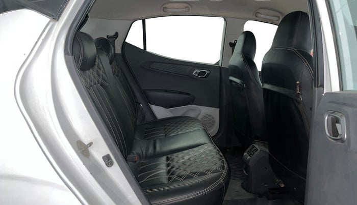 2022 Hyundai GRAND I10 NIOS SPORTZ 1.2 KAPPA VTVT CNG, CNG, Manual, 86,922 km, Right Side Rear Door Cabin