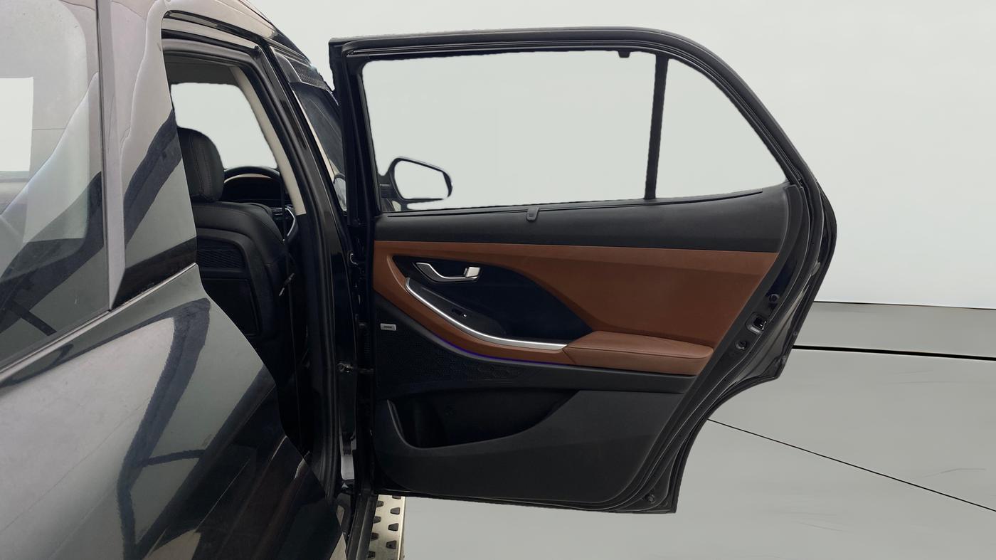 2022 Hyundai ALCAZAR 1.5 SIGNATURE (O) AT 7STR, Diesel, Automatic, 40,343 km, RHS Rear Door
