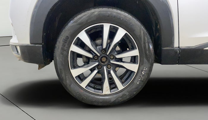 2019 Nissan Kicks XL 1.5, Petrol, Manual, 74,606 km, Left Front Wheel