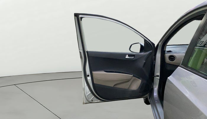 2018 Hyundai Xcent S 1.2, Petrol, Manual, 55,716 km, LHS Front Door