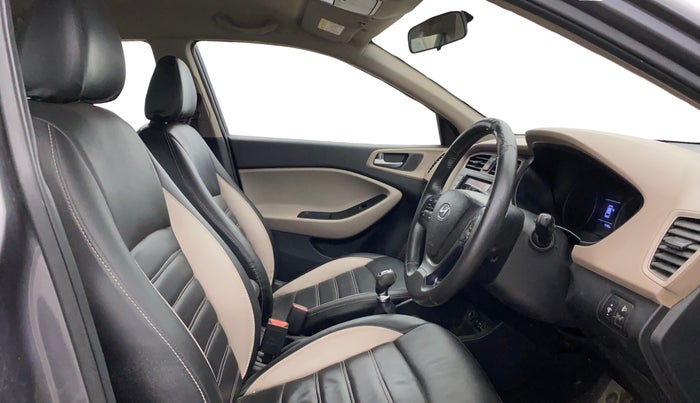 2020 Hyundai Elite i20 ASTA 1.2 (O), Petrol, Manual, 90,445 km, Right Side Front Door Cabin