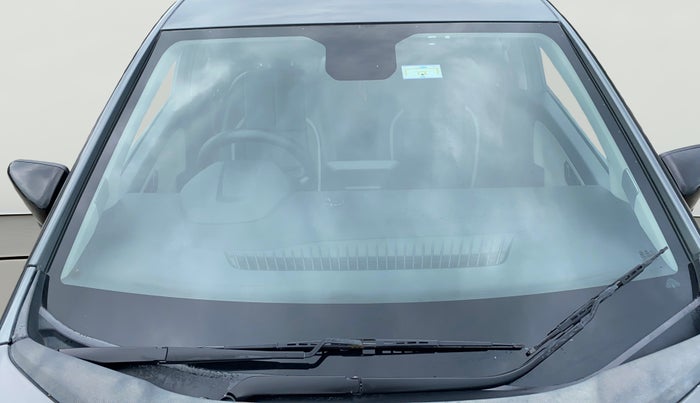 2021 Tata ALTROZ XT PETROL, Petrol, Manual, 73,750 km, Front Windshield