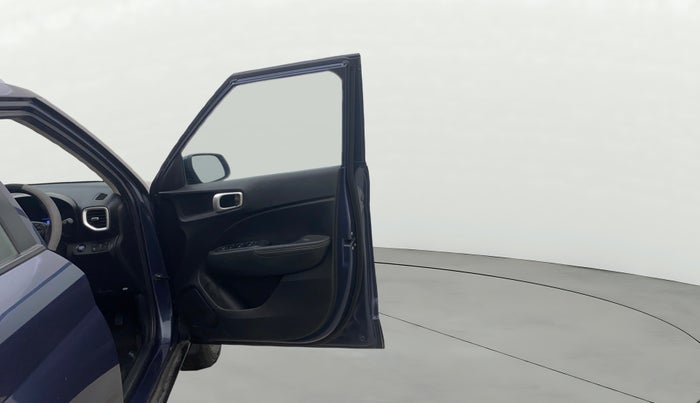 2019 Hyundai VENUE SX(O) 1.4 CRDI, Diesel, Manual, 1,03,785 km, RHS Front Door