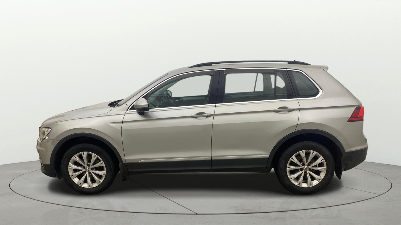 2017 Volkswagen TIGUAN COMFORTLINE TDI AT, Diesel, Automatic, 97,789 km, Left Side