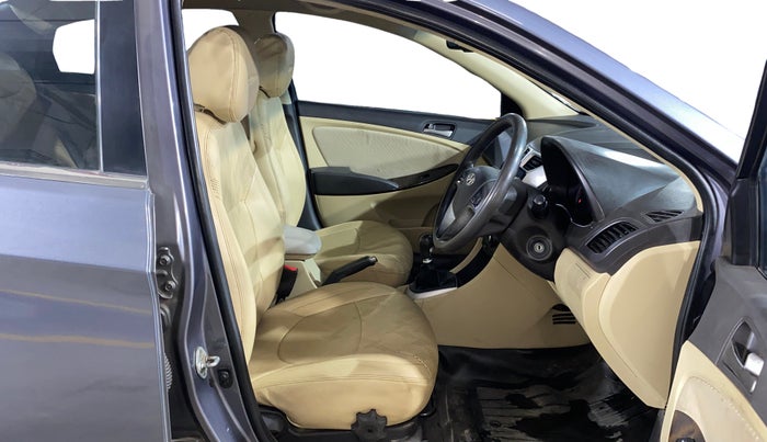 2017 Hyundai Verna 1.6 CRDI SX, Diesel, Manual, 91,585 km, Right Side Front Door Cabin