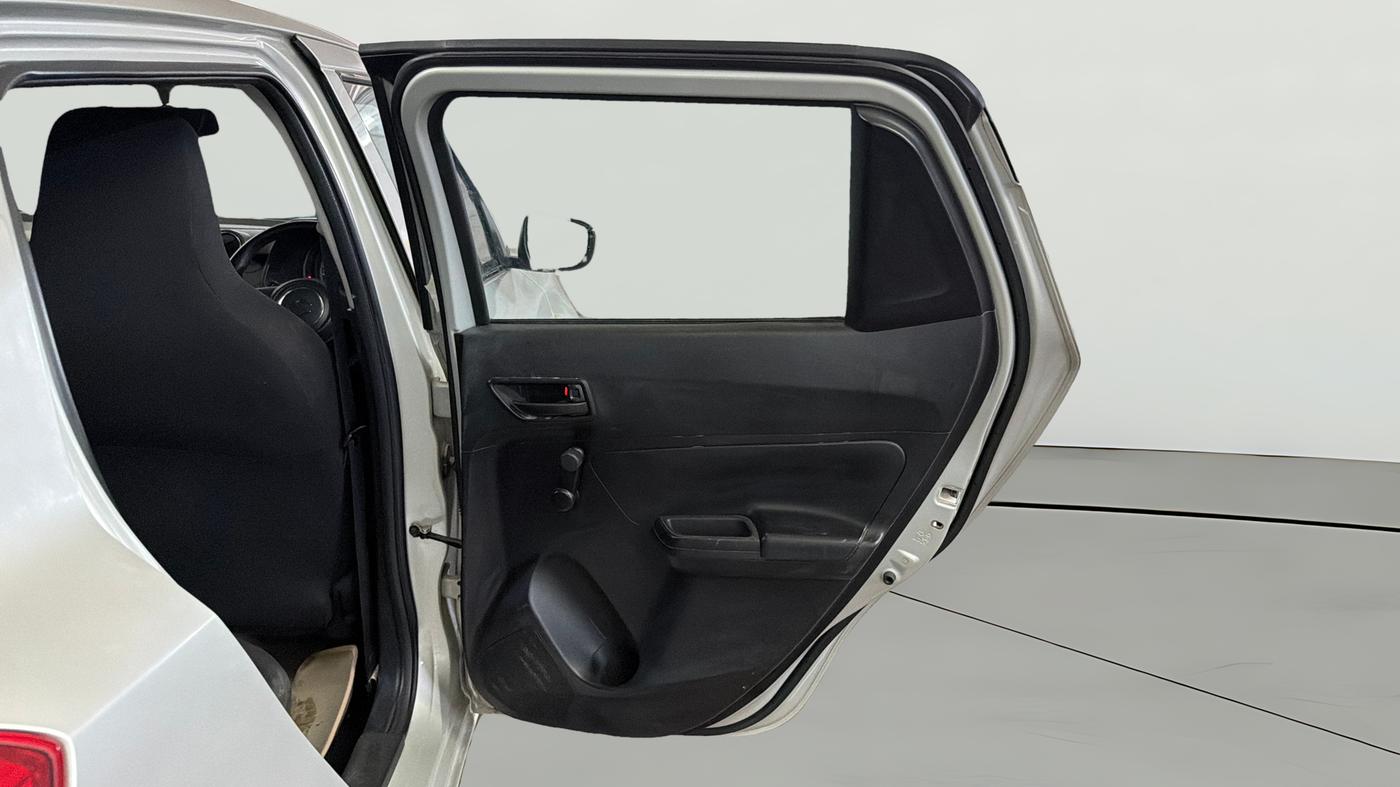 2020 Maruti Swift LXI, Petrol, Manual, 25,491 km, RHS Rear Door