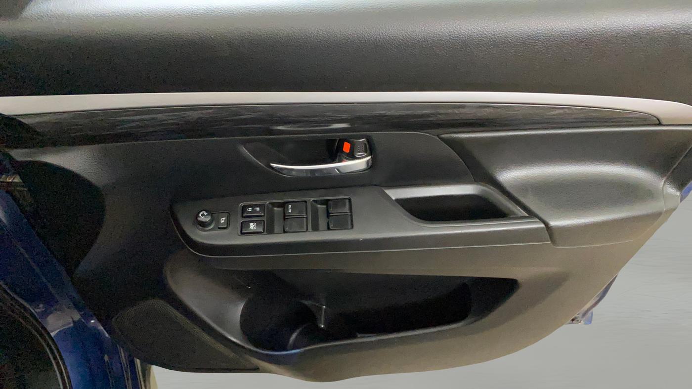 2019 Maruti XL6 ALPHA MT, Petrol, Manual, 29,154 km, Driver Side Door Panels Control