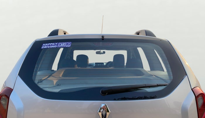 2017 Renault Duster RXS CVT, Petrol, Automatic, 55,281 km, Rear Windshield