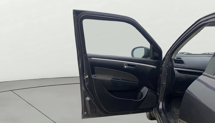 2015 Maruti Swift ZXI, Petrol, Manual, 65,375 km, LHS Front Door