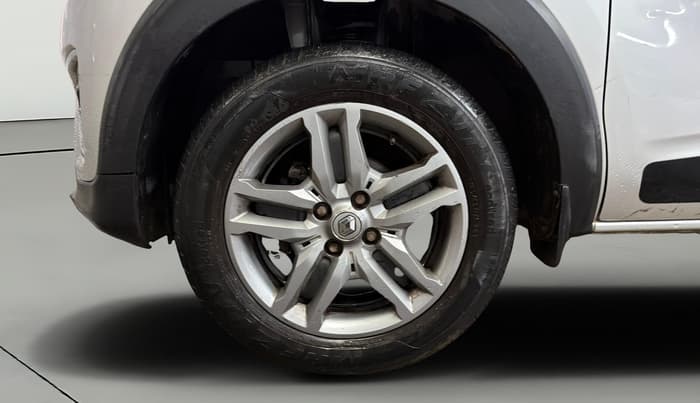 2022 Renault TRIBER RXZ AMT DUAL TONE, Petrol, Automatic, 44,548 km, Left Front Wheel