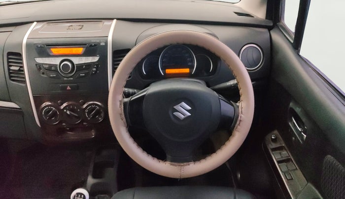 2015 Maruti Wagon R Stingray VXI, Petrol, Manual, 48,334 km, Steering Wheel Close Up