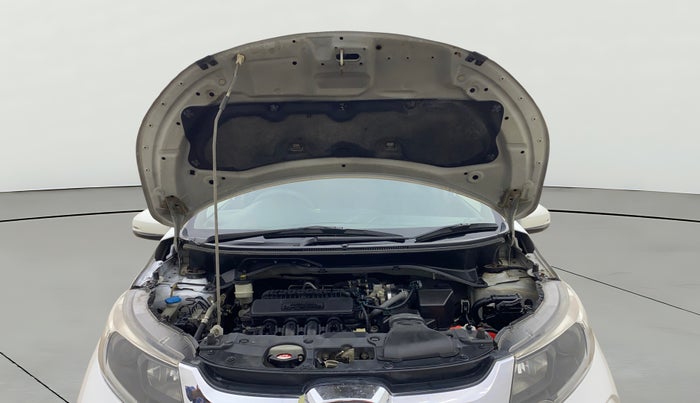 2017 Honda BR-V 1.5L I-VTEC V, Petrol, Manual, 61,182 km, Open Bonet