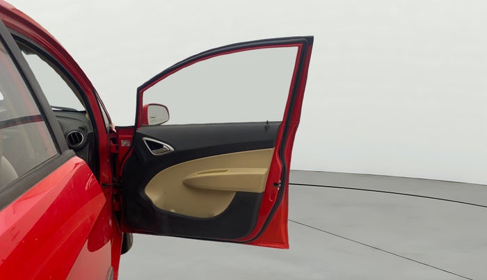 2015 Chevrolet Sail 1.2 LS ABS, Petrol, Manual, 83,959 km, RHS Front Door