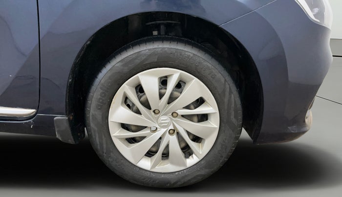 2023 Maruti Baleno DELTA CNG 1.2L, CNG, Manual, 26,514 km, Right Front Wheel