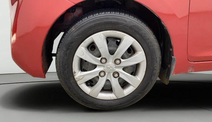 2013 Hyundai Eon MAGNA +, Petrol, Manual, 18,335 km, Left Front Wheel