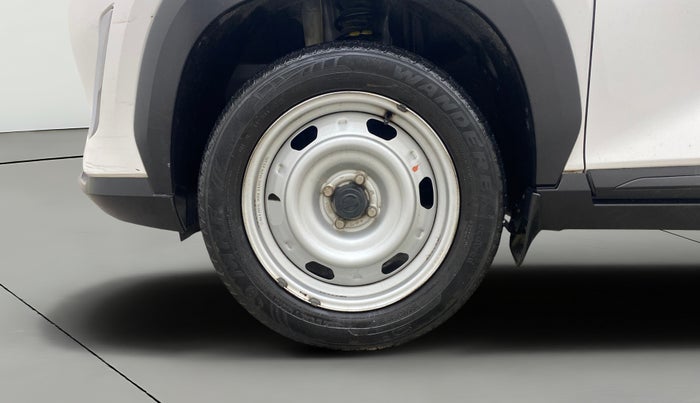 2021 Nissan MAGNITE XE, Petrol, Manual, 37,291 km, Left Front Wheel