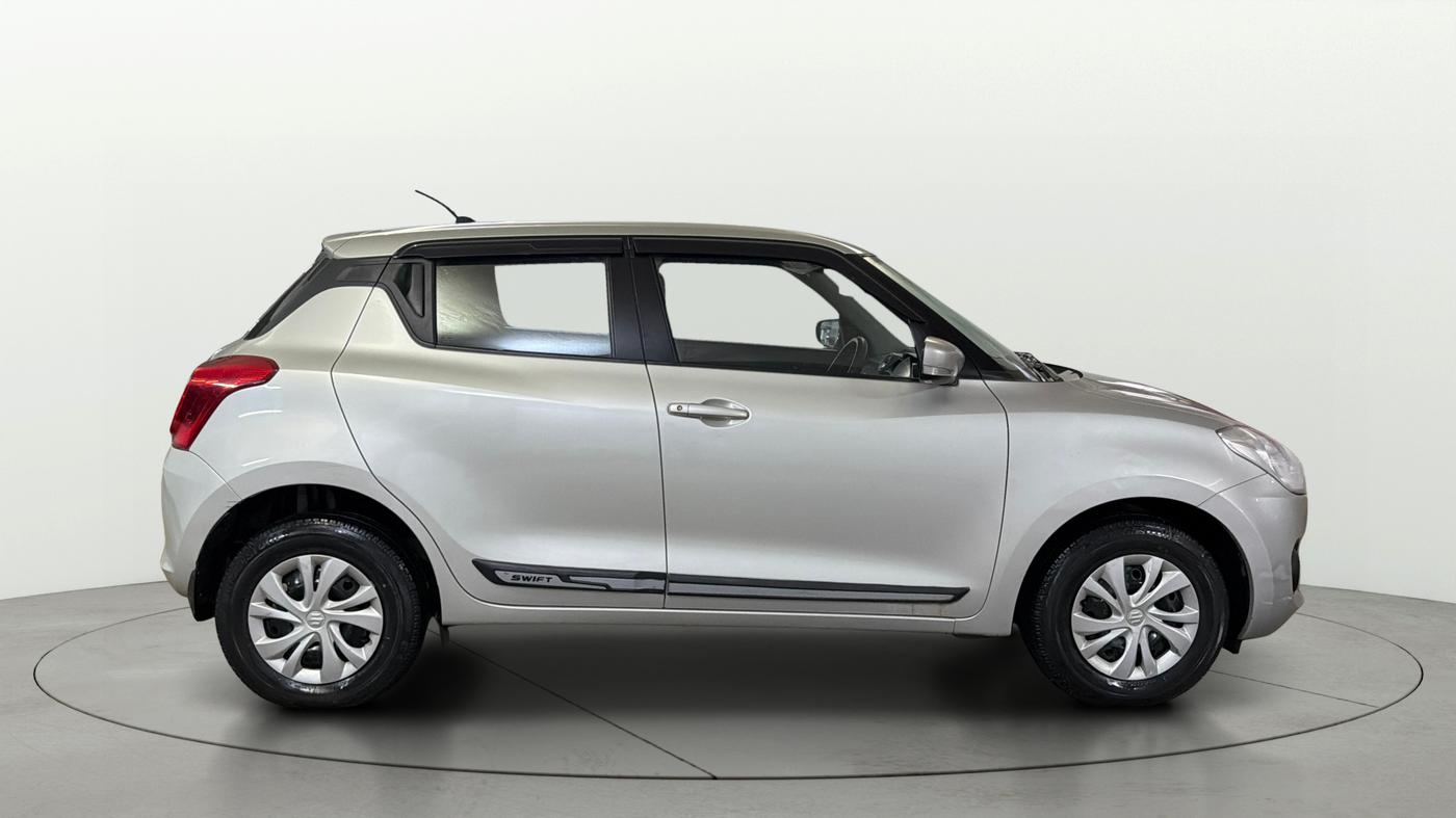 2020 Maruti Swift VXI, Petrol, Manual, 30,411 km, Right Side View