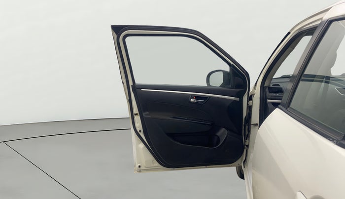 2012 Maruti Swift ZDI, Diesel, Manual, 78,442 km, LHS Front Door