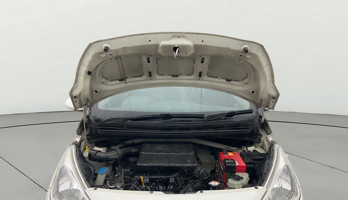 2015 Hyundai Grand i10 SPORTZ 1.2 KAPPA VTVT, Petrol, Manual, 71,943 km, Open Bonet