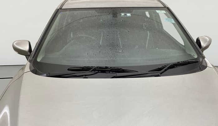 2015 Maruti Baleno ALPHA PETROL 1.2, Petrol, Manual, 36,873 km, Front Windshield