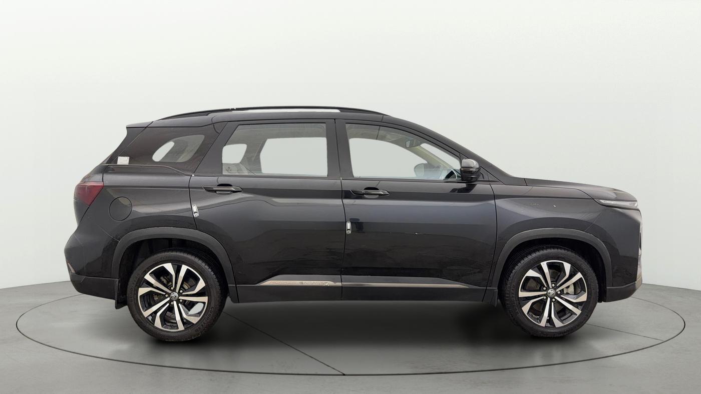 2024 MG HECTOR SAVVY PRO 1.5 TURBO CVT PETROL, Petrol, Automatic, 18,232 km, Right Side View