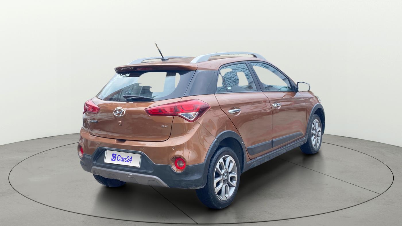 2016 Hyundai i20 Active 1.2 SX, Petrol, Manual, 1,10,521 km, Right Back Diagonal