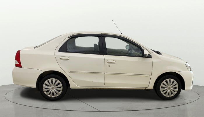 2018 Toyota Etios V PLATINUM, Petrol, Manual, 60,242 km, Right Side View