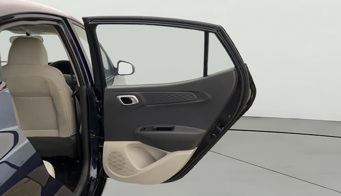 2024 Hyundai AURA SX 1.2 CNG, CNG, Manual, 7,796 km, RHS Rear Door