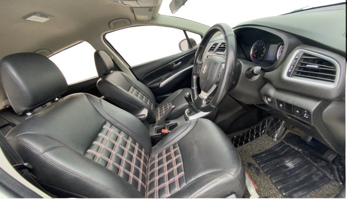 2021 Maruti S Cross ZETA 1.5, Petrol, Manual, 45,187 km, Right Side Front Door Cabin