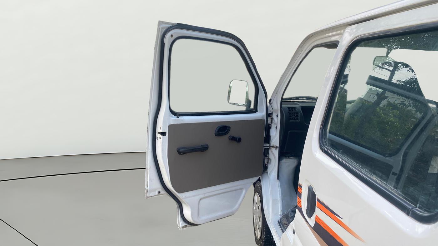 2020 Maruti Eeco 7 STR, Petrol, Manual, 44,990 km, LHS Front Door