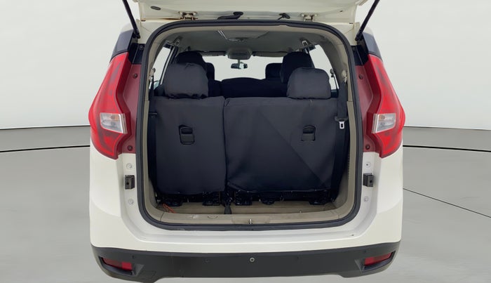 2018 Mahindra MARAZZO M6 8 STR, Diesel, Manual, 1,44,295 km, Boot Open Zoomed View