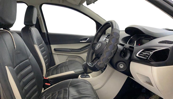 2022 Tata Tiago XZA PLUS PETROL, Petrol, Automatic, 22,189 km, Right Side Front Door Cabin