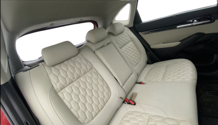 2020 KIA SELTOS HTX IVT 1.5 PETROL, Petrol, Automatic, 76,401 km, Right Side Rear Door Cabin