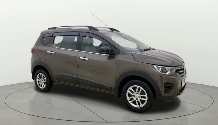 2023 Renault TRIBER RXT, Petrol, Manual, 28,302 km, Right Front Diagonal