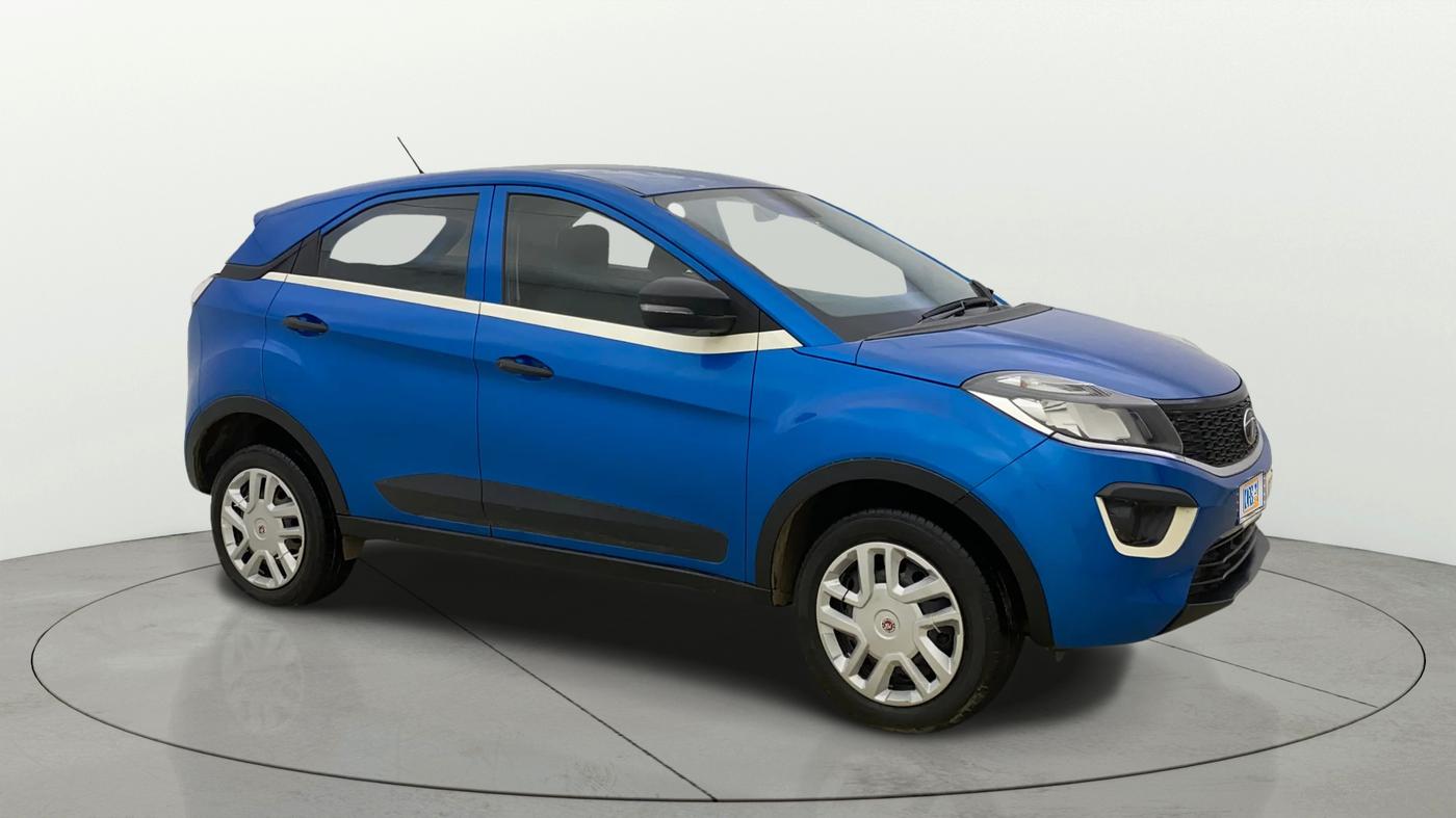 2018 Tata NEXON XM PETROL, Petrol, Manual, 98,175 km, SRP