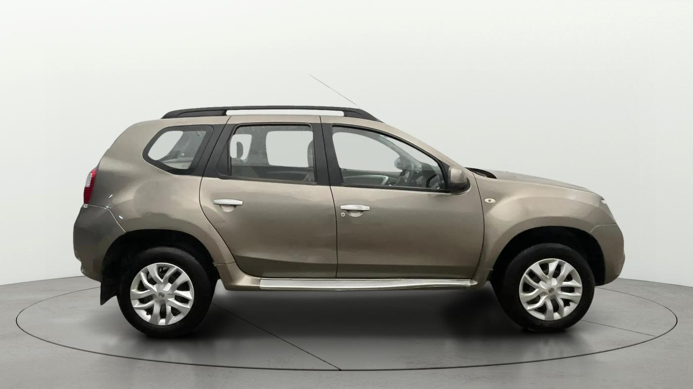 2015 Nissan Terrano XL (P), Petrol, Manual, 92,479 km, Left Side