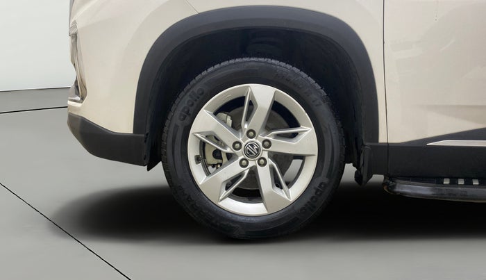 2022 MG HECTOR SHINE 1.5 PETROL TURBO CVT, Petrol, Automatic, 18,129 km, Left Front Wheel