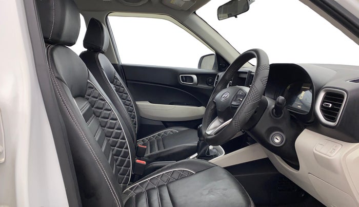 2023 Hyundai VENUE E 1.2, Petrol, Manual, 16,161 km, Right Side Front Door Cabin