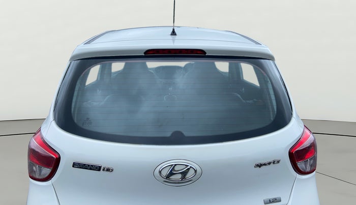 2017 Hyundai Grand i10 SPORTZ 1.2 KAPPA VTVT, Petrol, Manual, 53,251 km, Rear Windshield
