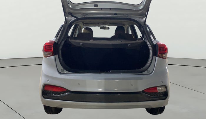 2019 Hyundai Elite i20 SPORTZ PLUS 1.2, Petrol, Manual, 43,043 km, Boot Open Zoomed View