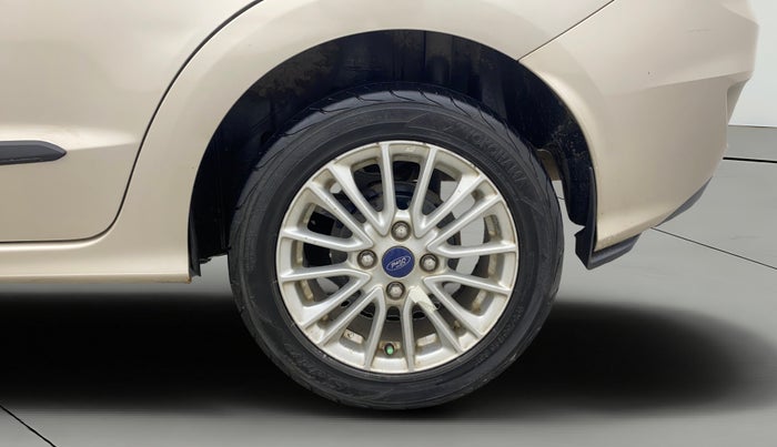 2020 Ford Figo Aspire TITANIUM 1.2 PETROL, Petrol, Manual, 74,744 km, Left Rear Wheel
