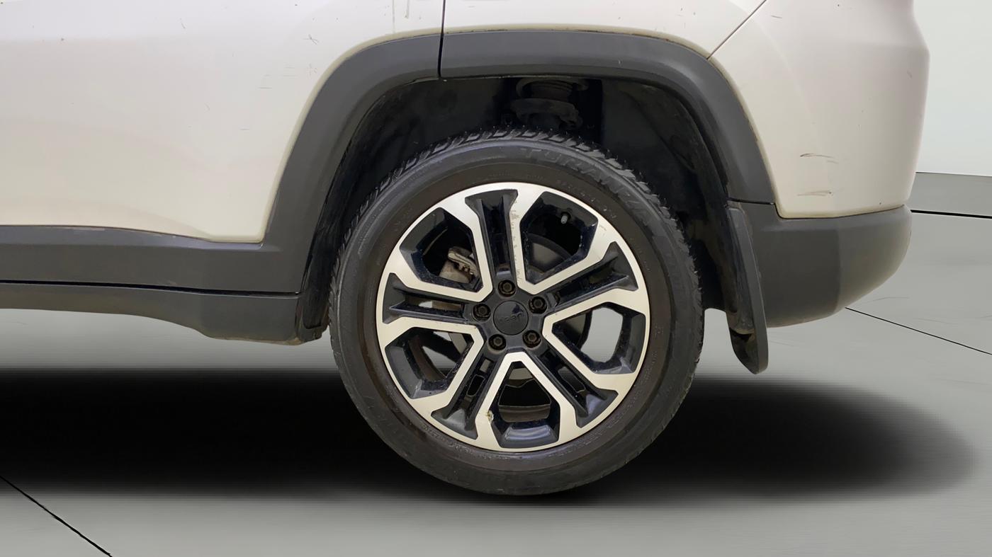 2020 Jeep Compass LIMITED PLUS PETROL AT, Petrol, Automatic, 29,556 km, Left Rear Wheel