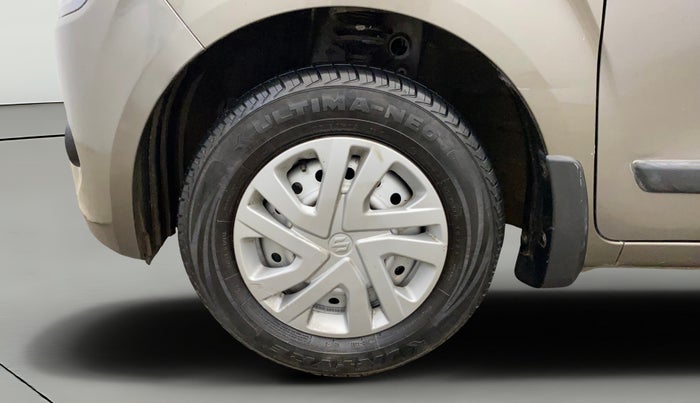 2022 Maruti New Wagon-R LXI 1.0, Petrol, Manual, 4,730 km, Left Front Wheel