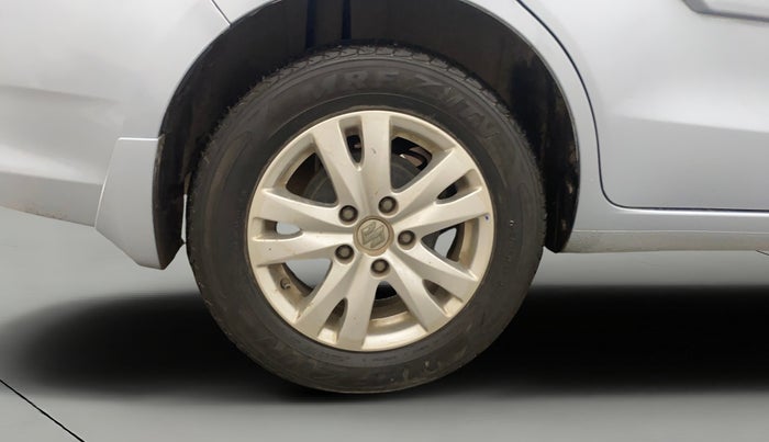 2016 Maruti Ertiga ZXI, Petrol, Manual, 21,078 km, Right Rear Wheel