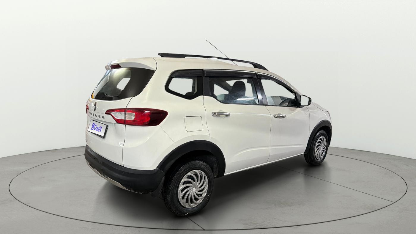 2024 Renault TRIBER RXT, Petrol, Manual, 86,474 km, Right Back Diagonal
