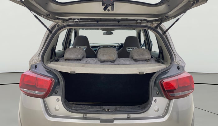 2016 Mahindra Kuv100 K6 6 STR, Petrol, Manual, 13,528 km, Boot Open Zoomed View