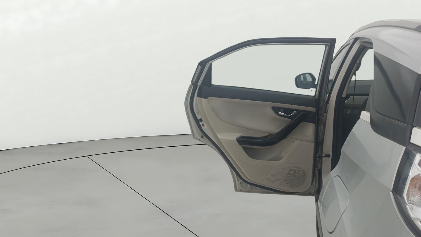 2021 Tata NEXON XZA PLUS SUNROOF DIESEL, Diesel, Automatic, 93,156 km, LHS Rear Door