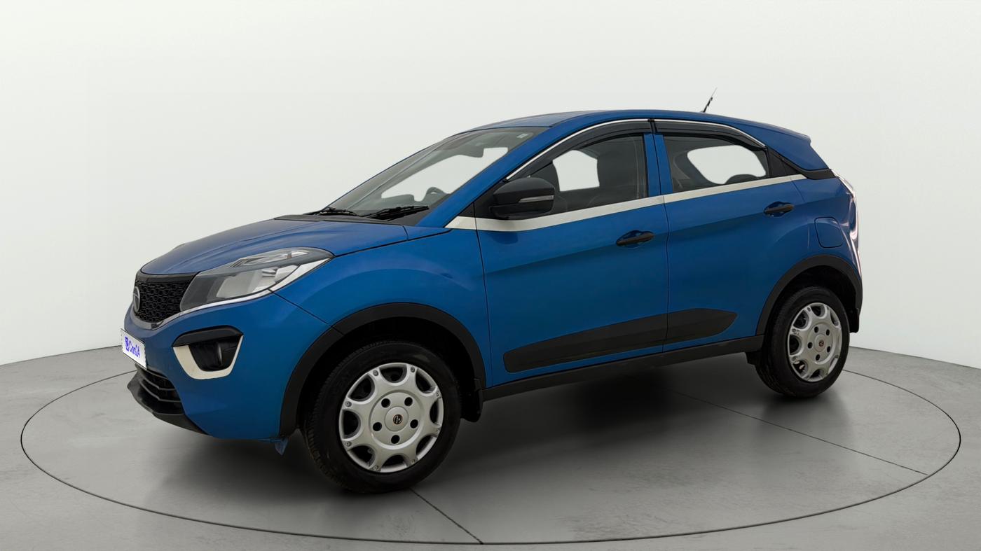 2018 Tata NEXON XM PETROL, Petrol, Manual, 43,767 km, Left Front Diagonal